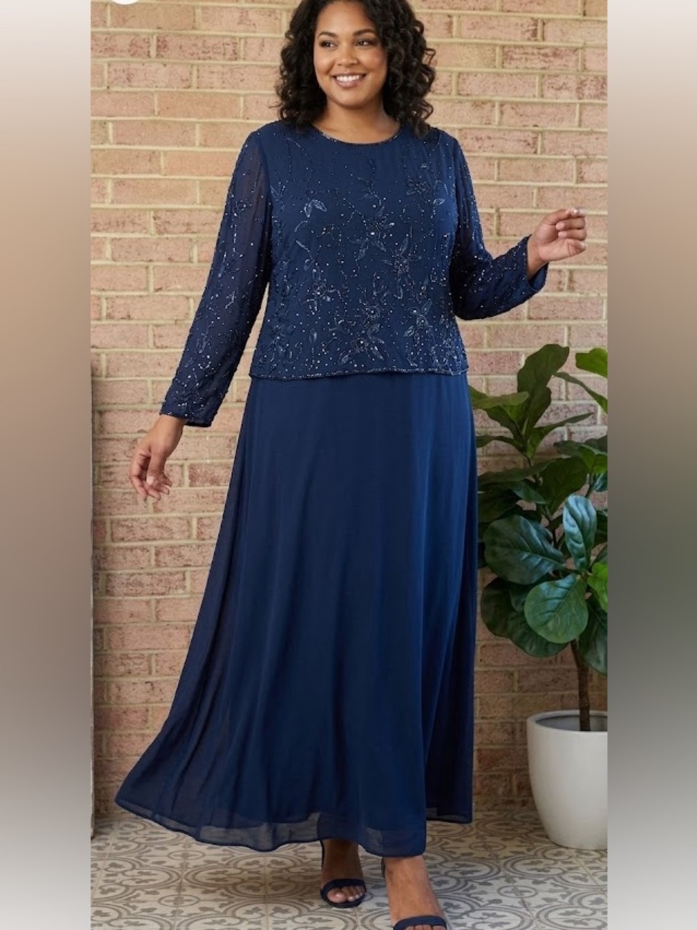 Night Scene Beaded Long Sleeve Dress